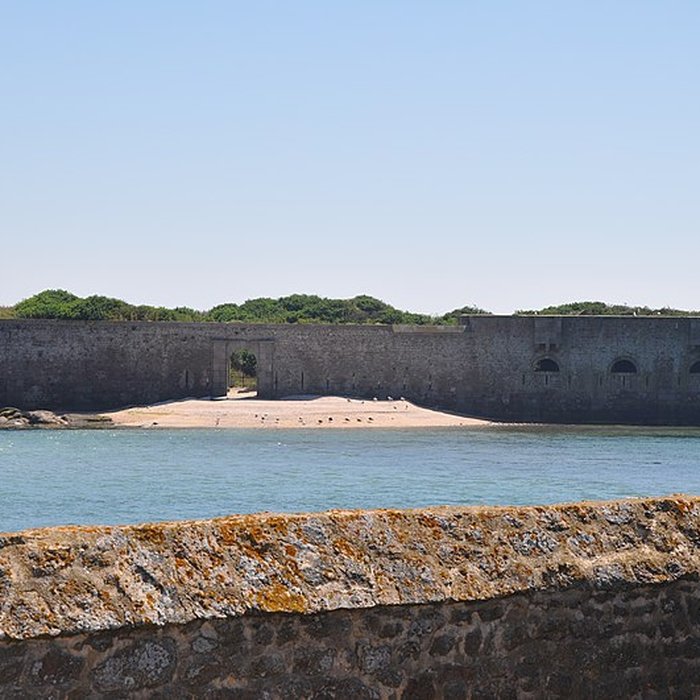 Photo de Musée Maritime de lIle Tatihou à Saint-Vaast-la-Hougue