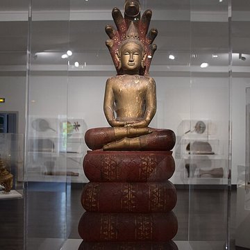 Musée des Beaux-Arts et de la Dentelle dAlençon