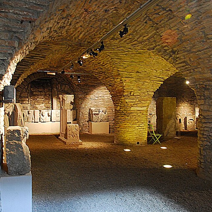 Photo de Musée archéologique de Dijon
