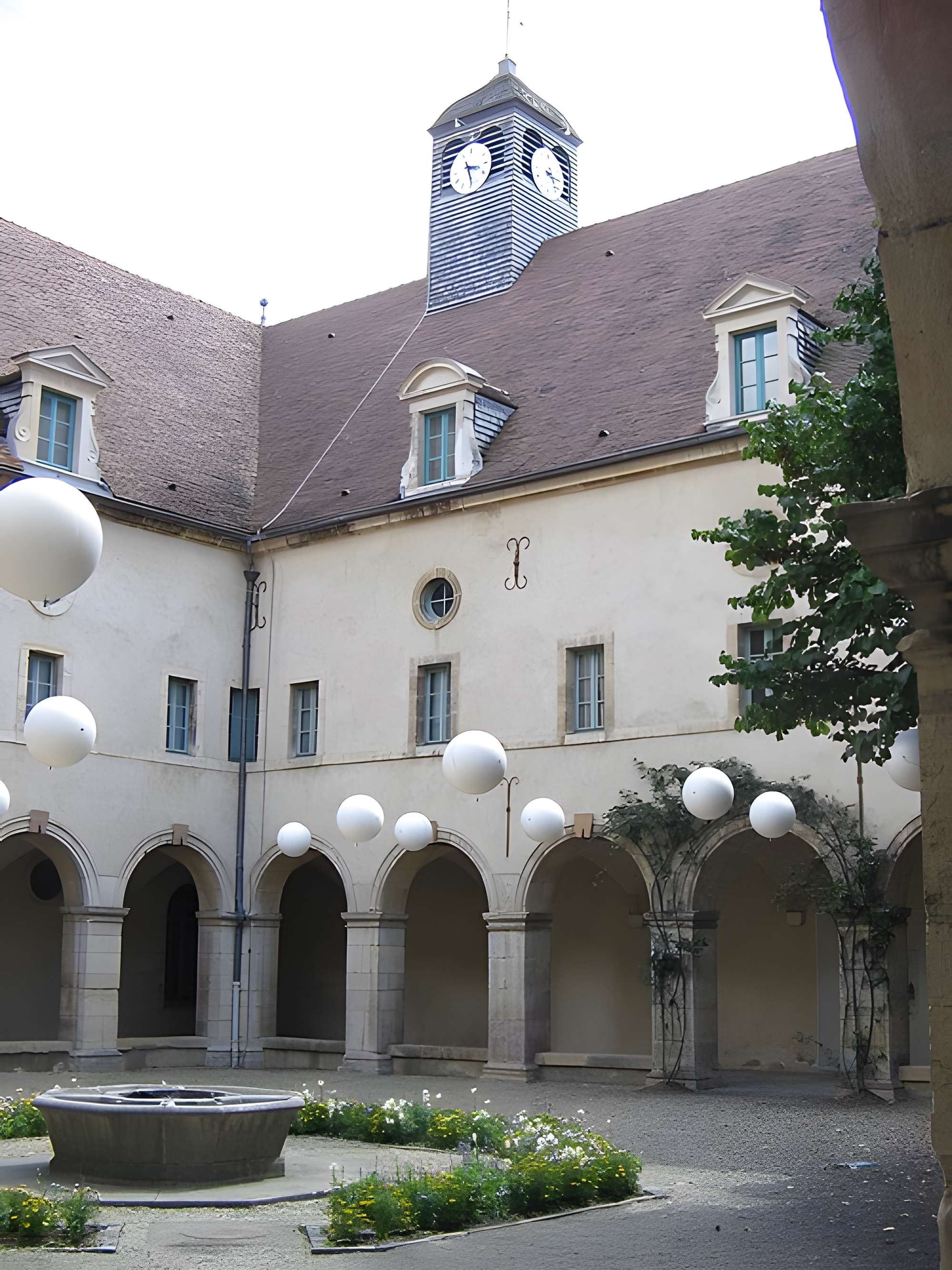 Musée de la Vie Bourguignonne Perrin de Puycousin à Dijon