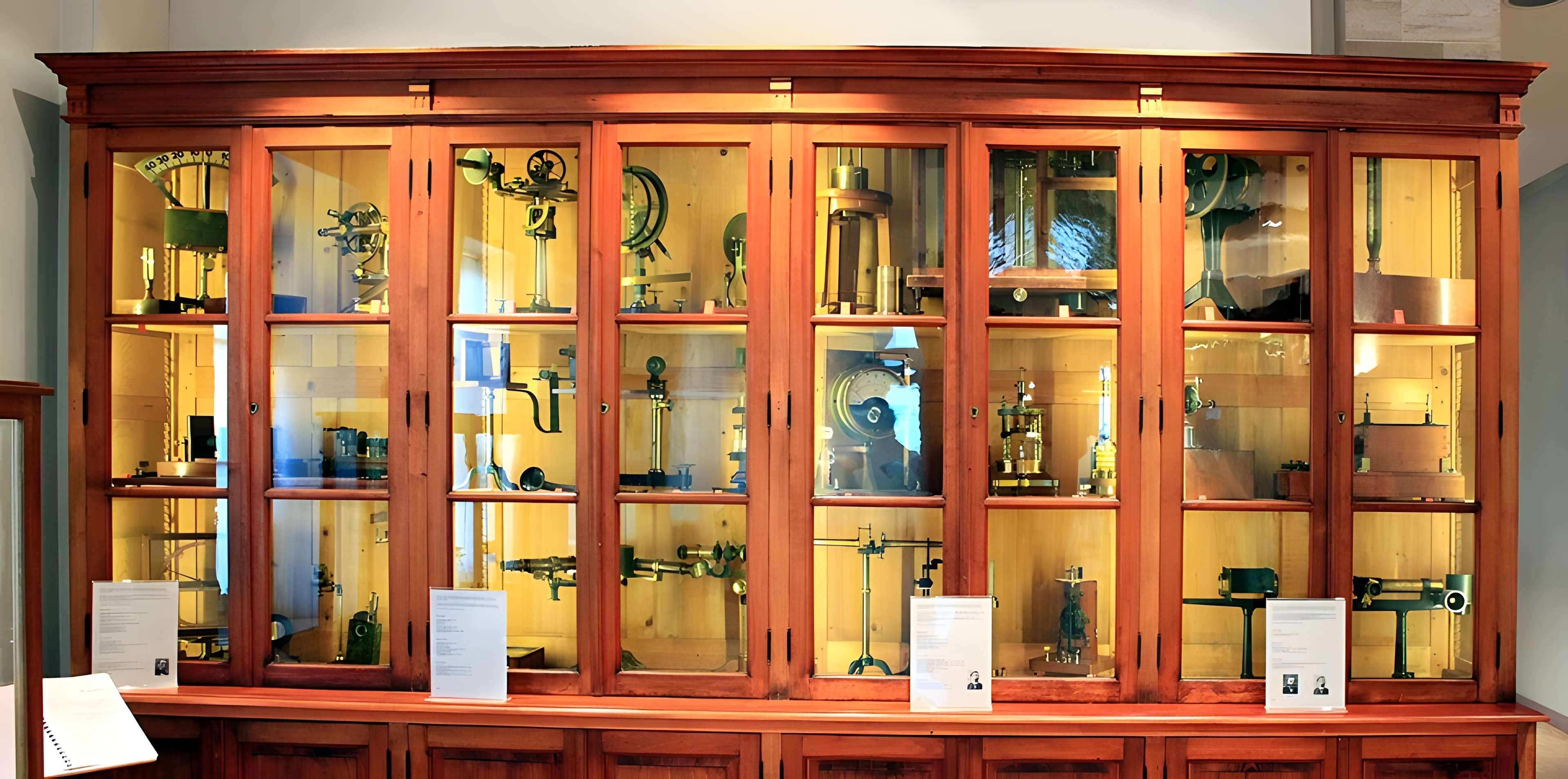 Musée de la Vie Bourguignonne Perrin de Puycousin à Dijon