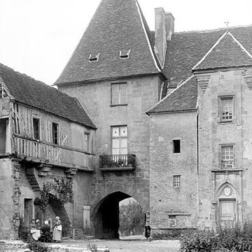 Château des Evêques de Nevers