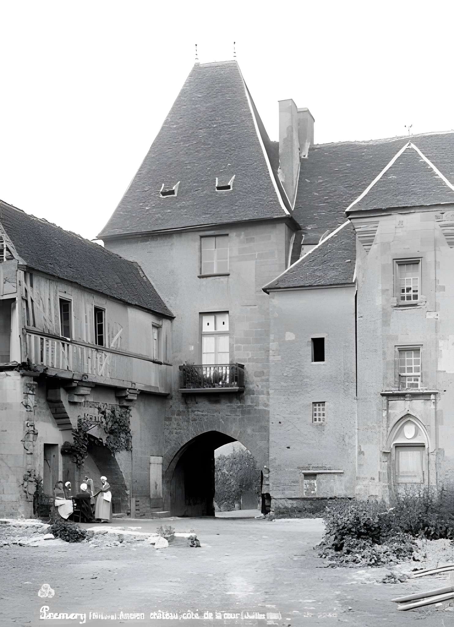 Château des Evêques de Nevers