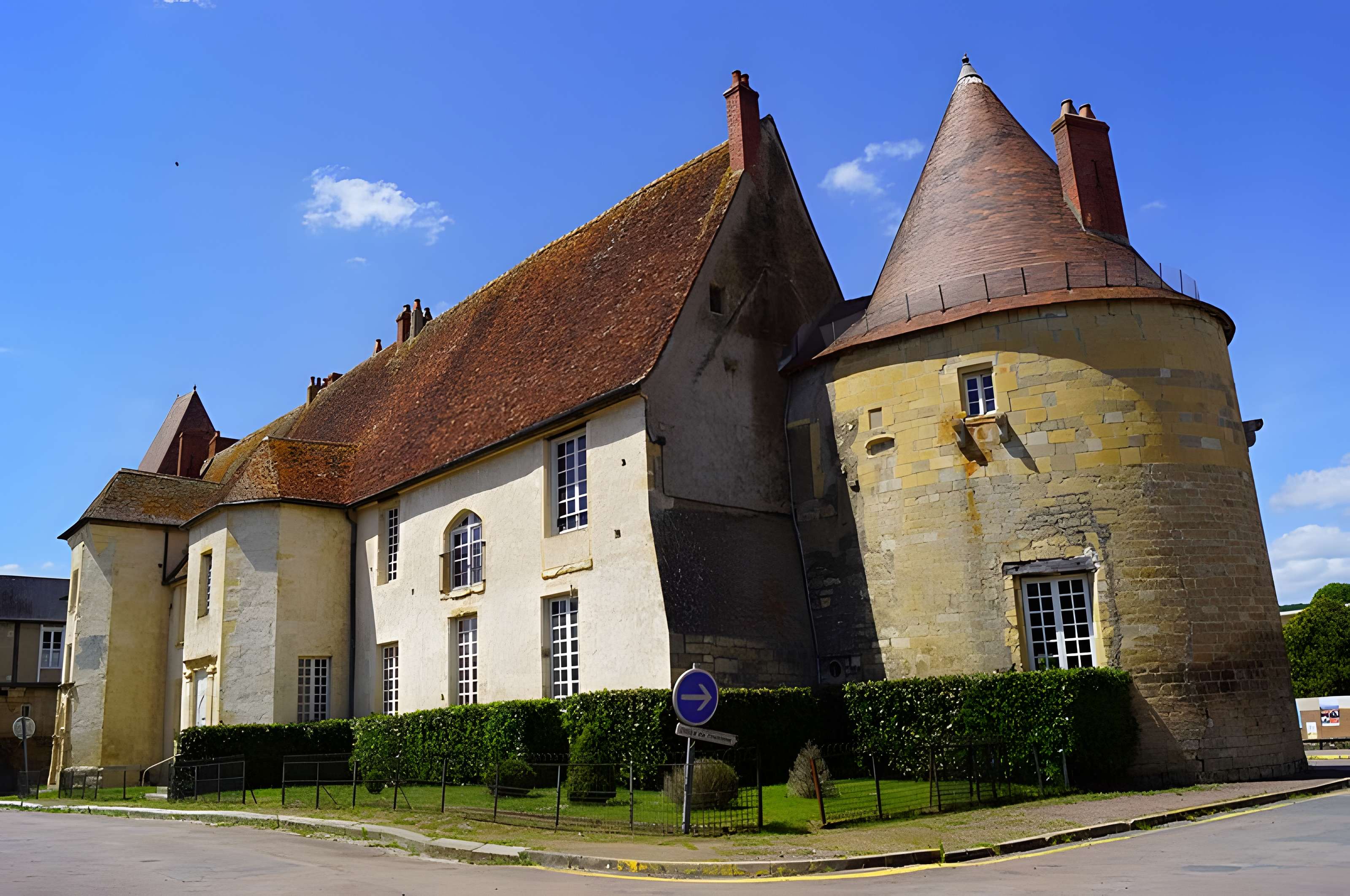 Château des Evêques de Nevers