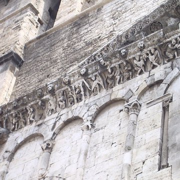 Cathédrale Notre-Dame-et-Saint-Castor de Nîmes