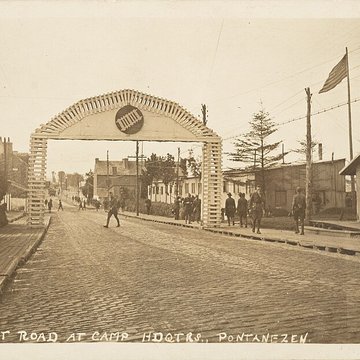 Musée de la carte postale à Baud