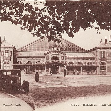 Musée de la carte postale à Baud