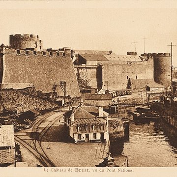 Musée de la carte postale à Baud