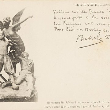 Musée de la carte postale à Baud