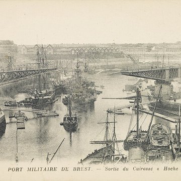 Musée de la carte postale à Baud