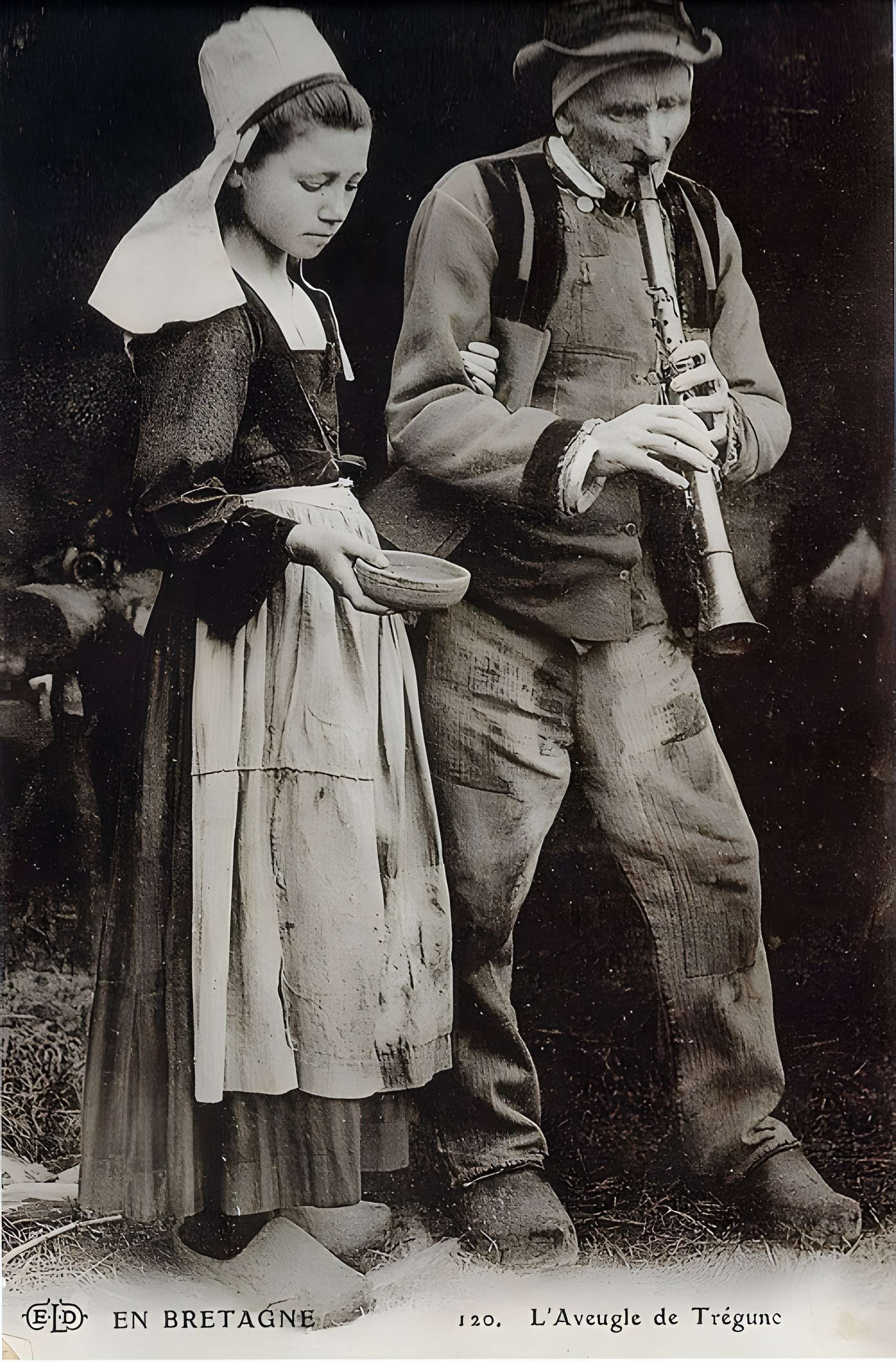 Musée de la carte postale à Baud