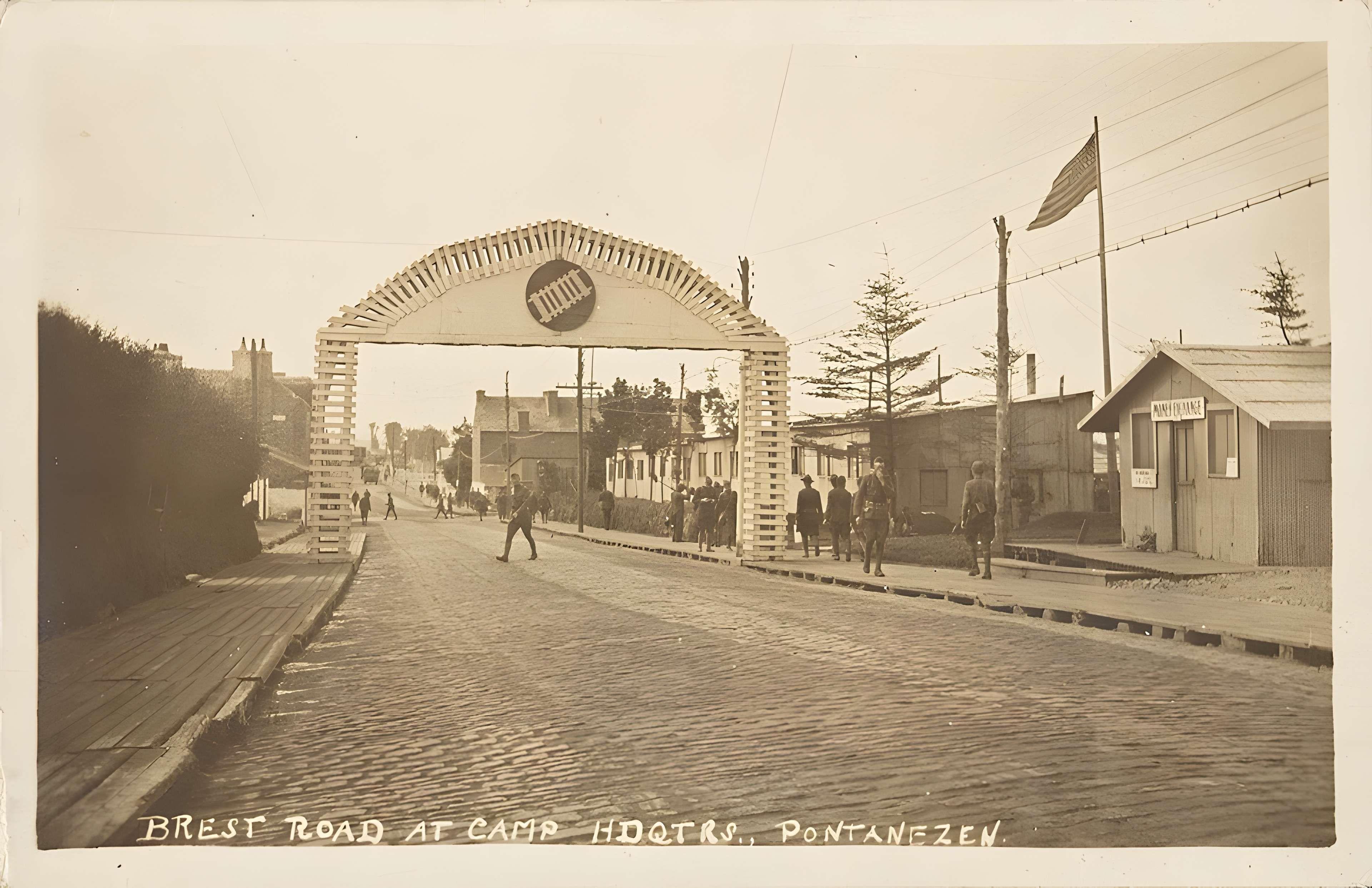 Musée de la carte postale à Baud