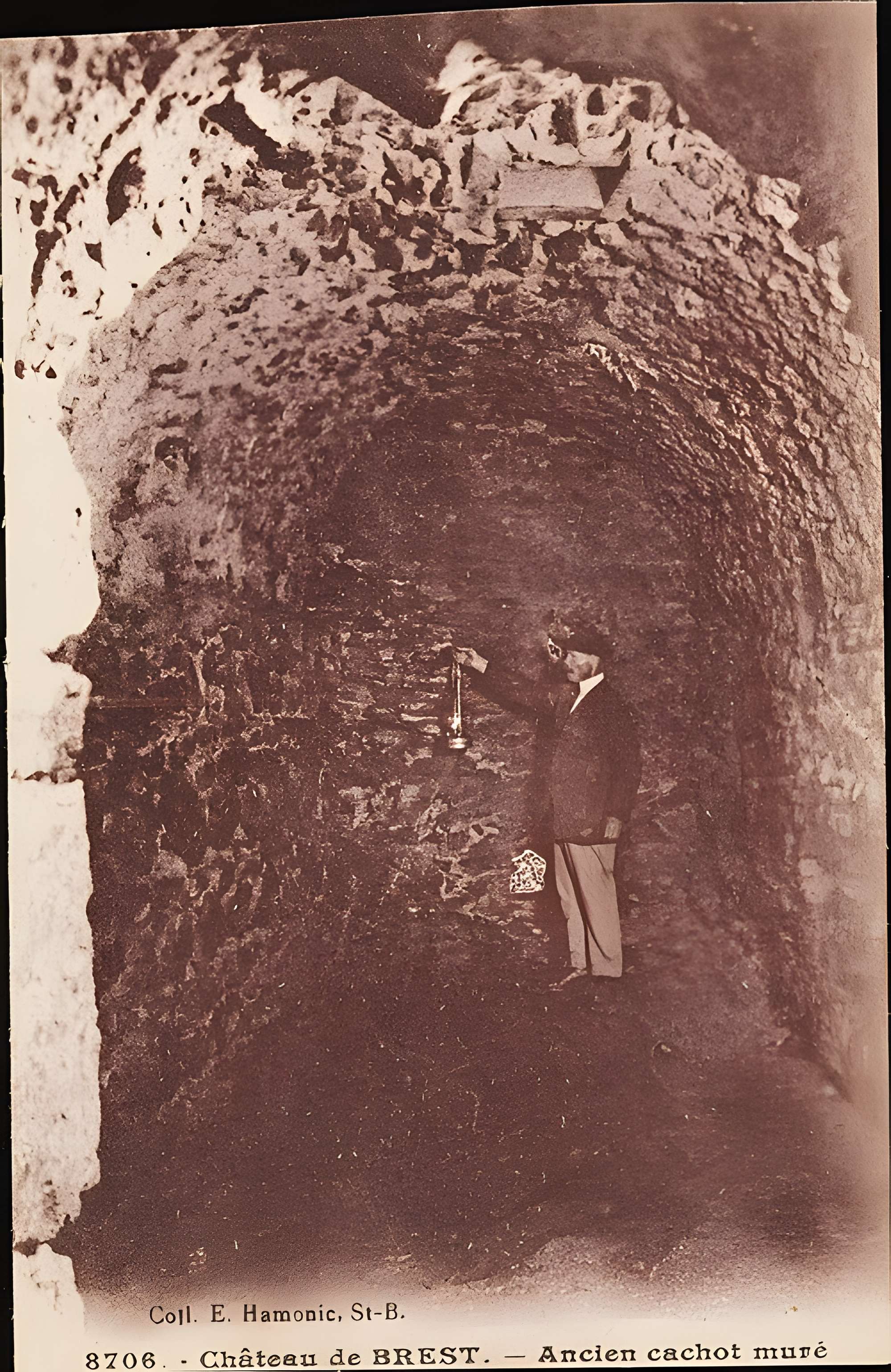 Musée de la carte postale à Baud