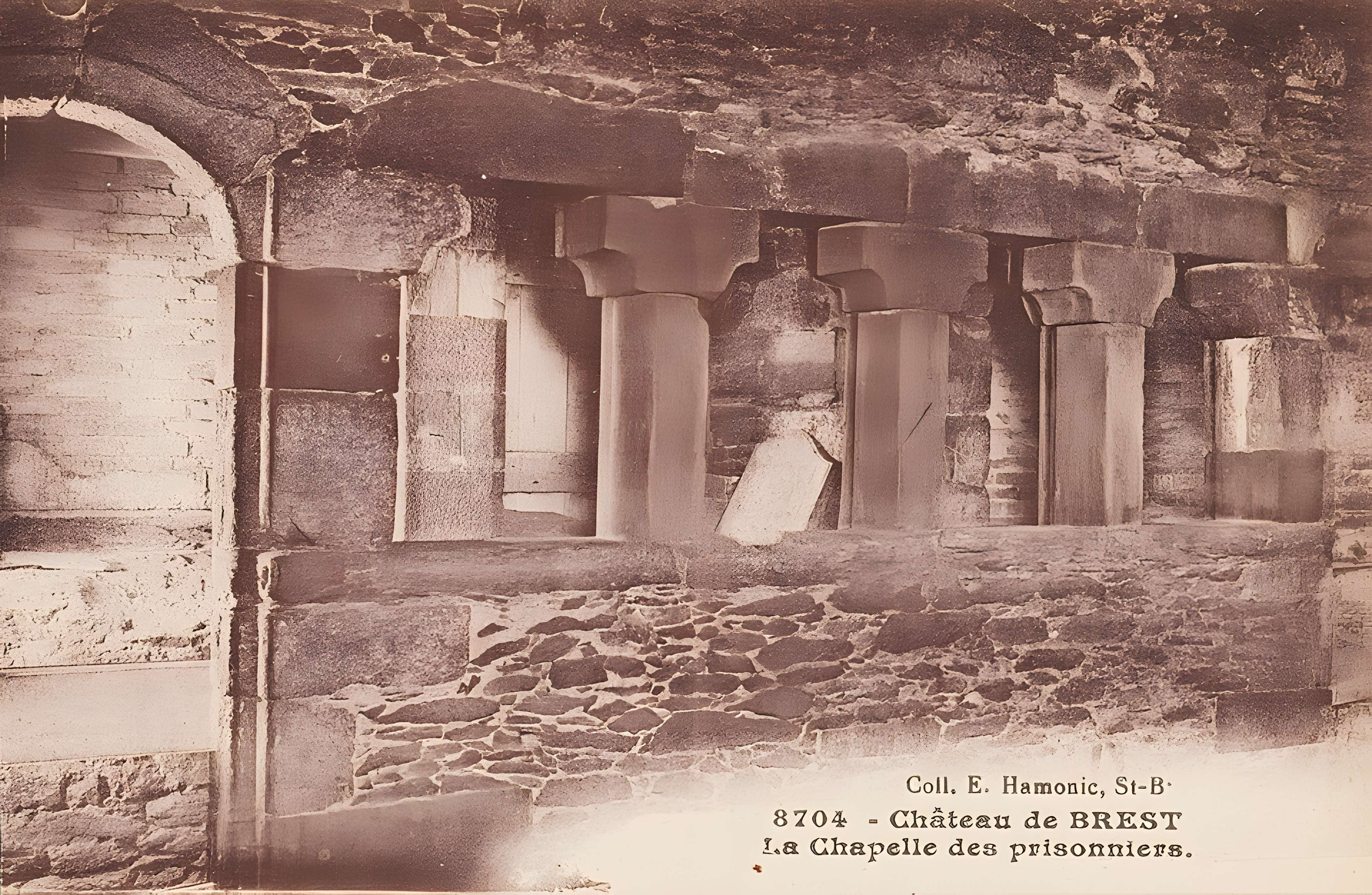 Musée de la carte postale à Baud