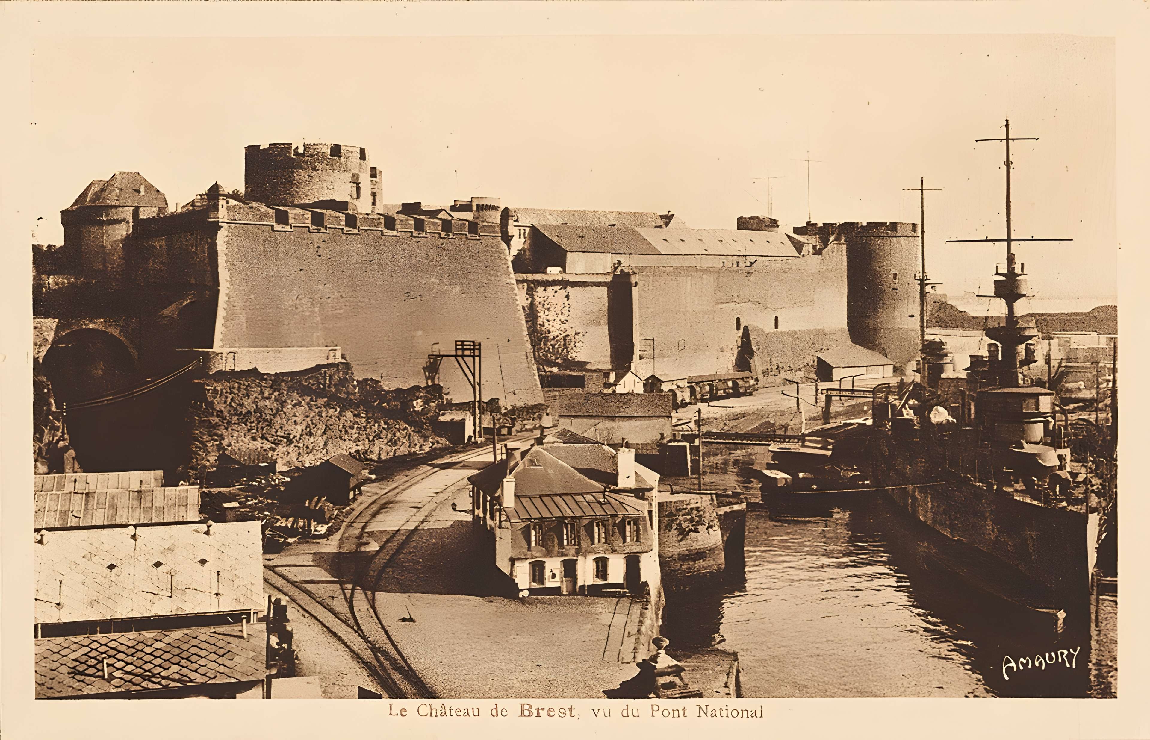 Musée de la carte postale à Baud