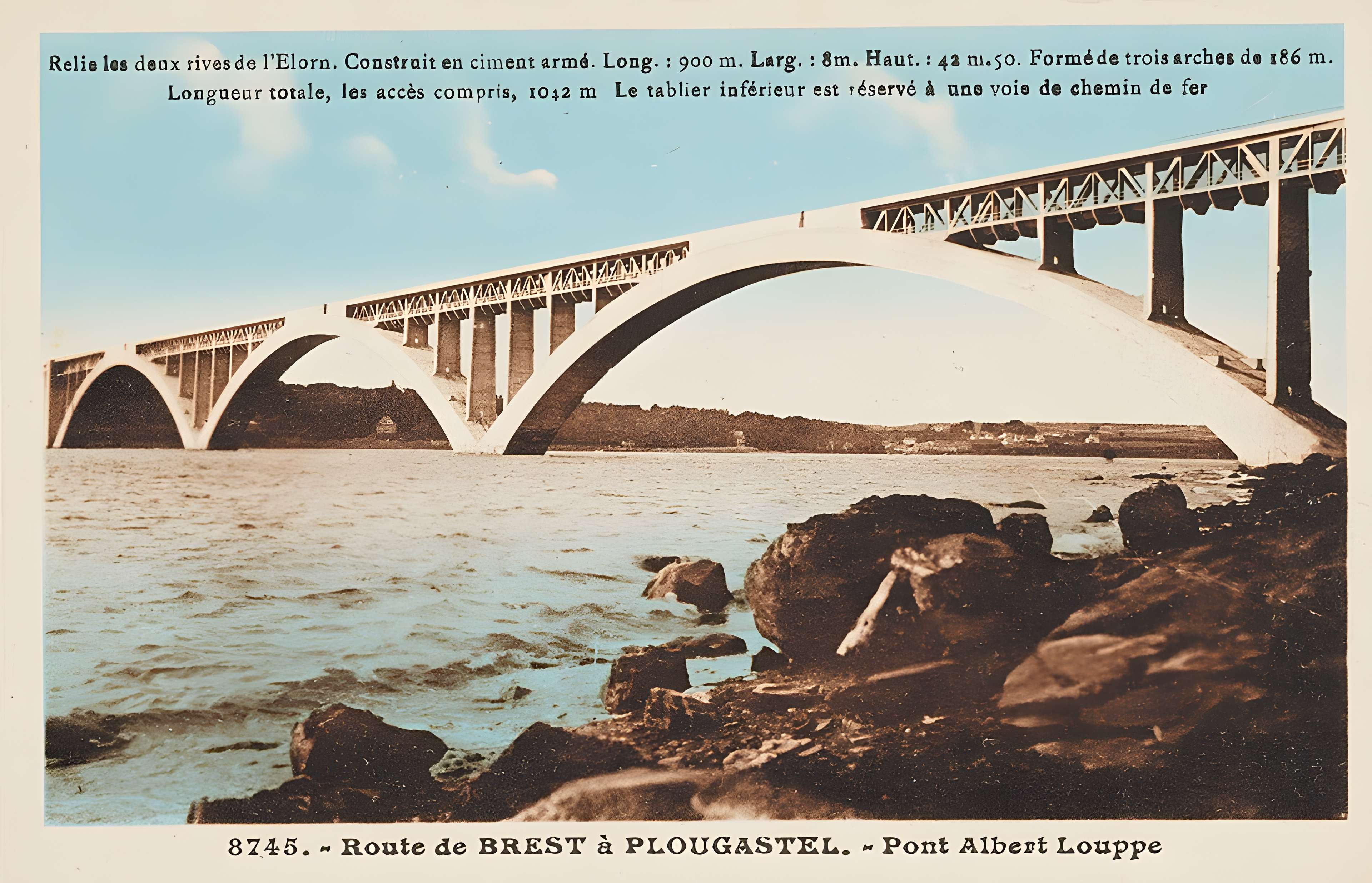 Musée de la carte postale à Baud