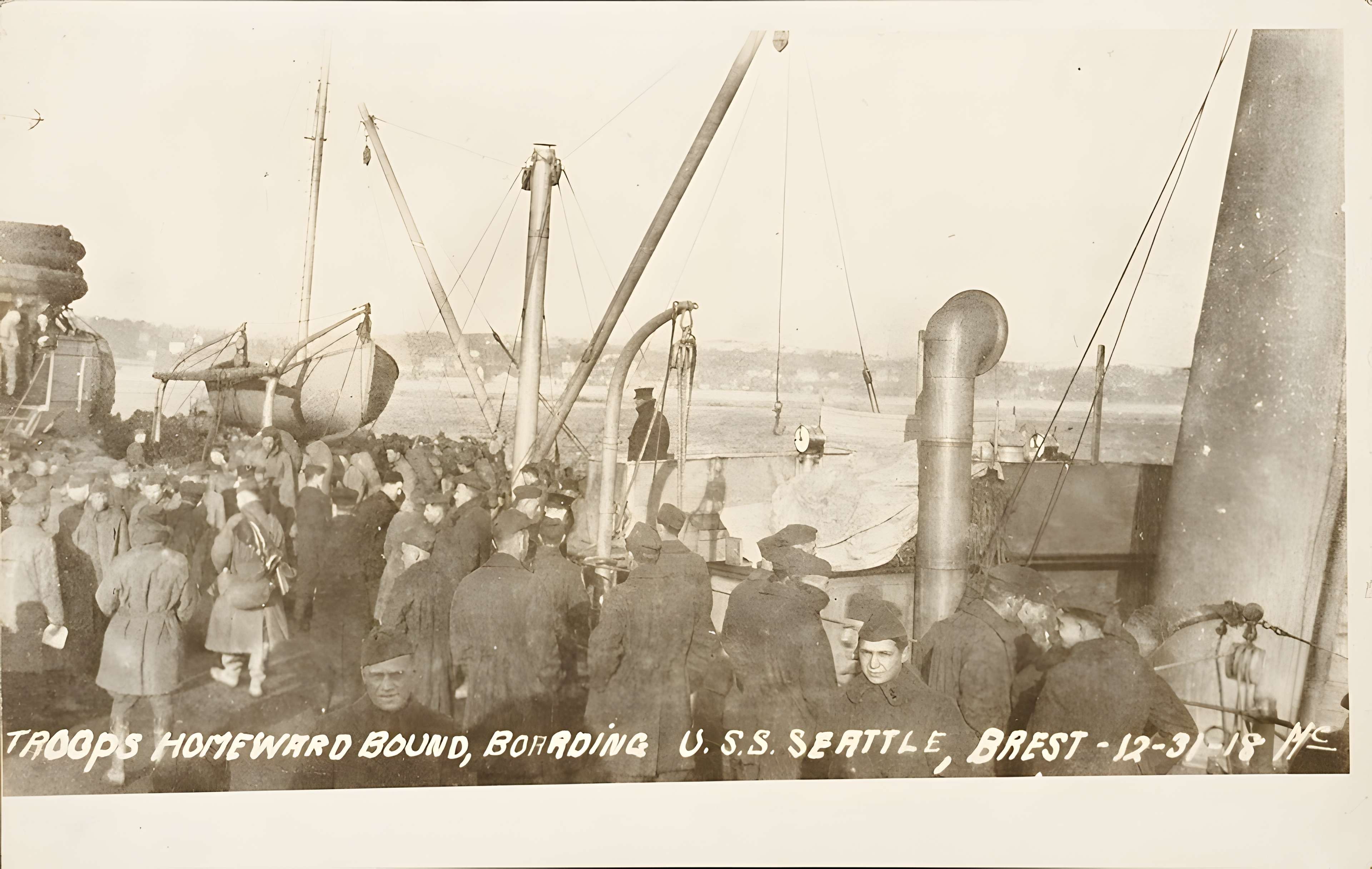 Musée de la carte postale à Baud