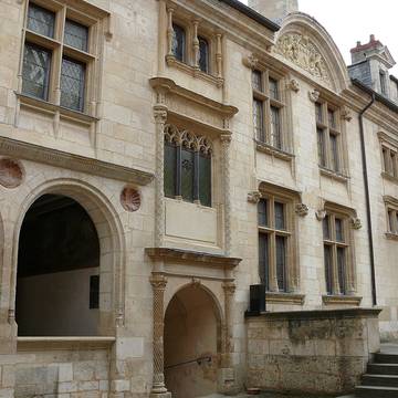 Musée des Arts Décoratifs de Bourges