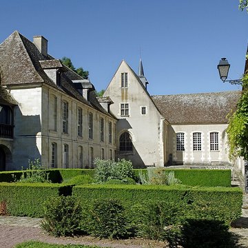 Musée de lHospice Saint-Roch à Issoudun