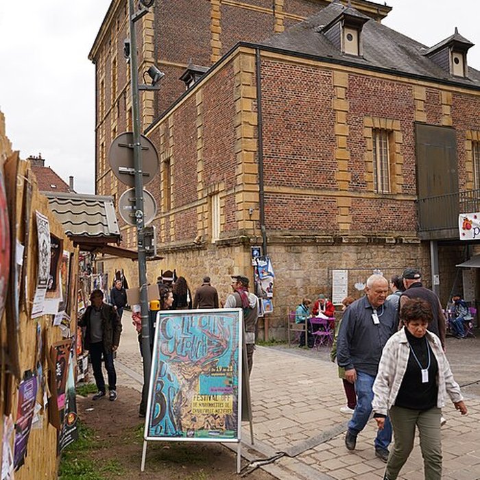 Photo de Vieux moulin, actuellement musées Rimbaud et de lArdenne