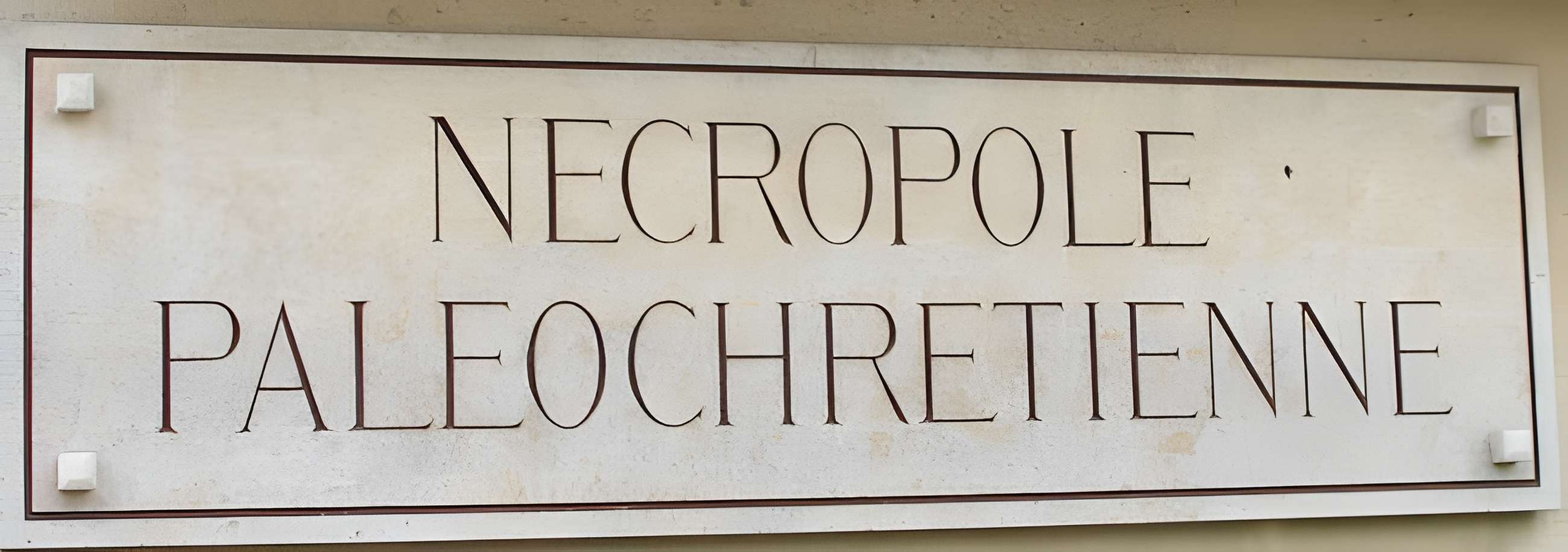 Nécropole paléochrétienne de Saint-Parres-aux-Tertres 