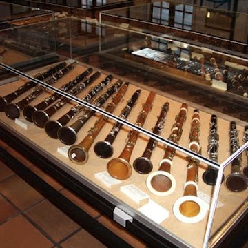 Musée des instruments à vent à La Couture-Boussey