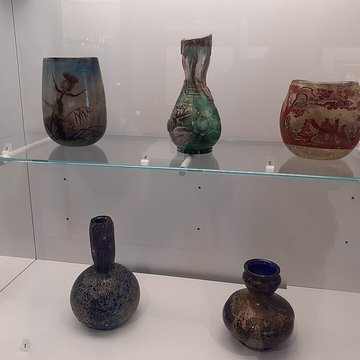 Musée du verre, de la pierre et du livre de Conches-en-Ouche