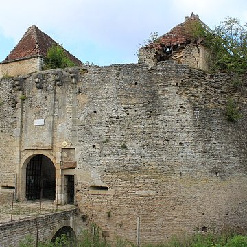 Château de Rochefort à Asnières-en-Montagne