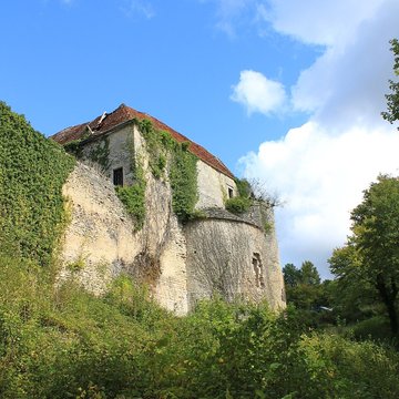 Château de Rochefort à Asnières-en-Montagne