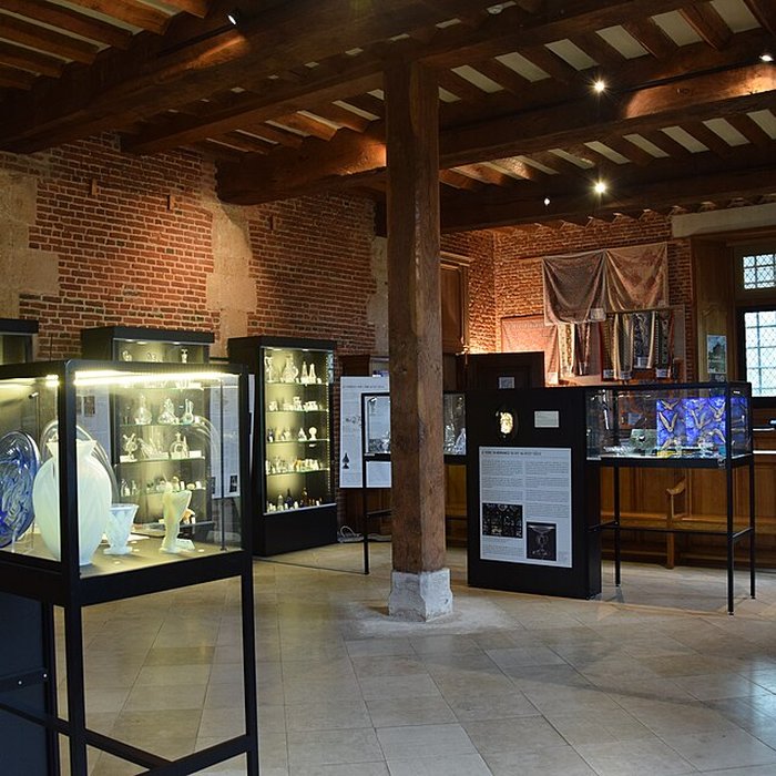 Photo de Musée des traditions et arts normands au Château de Martainville