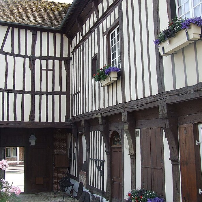 Photo de Musée des Arts et Traditions Populaires Mathon-Durand de Neufchâtel-en-Bray
