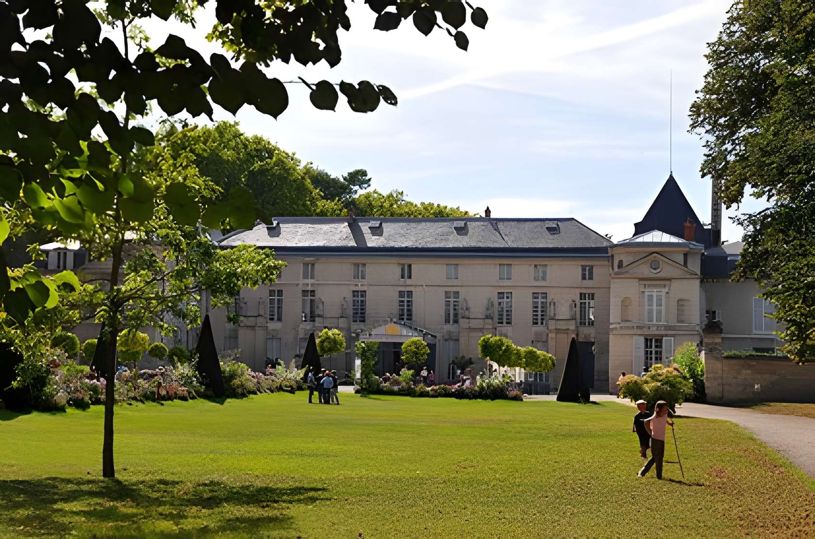 Musée national napoléonien de Malmaison et Bois-Préau Façade du château