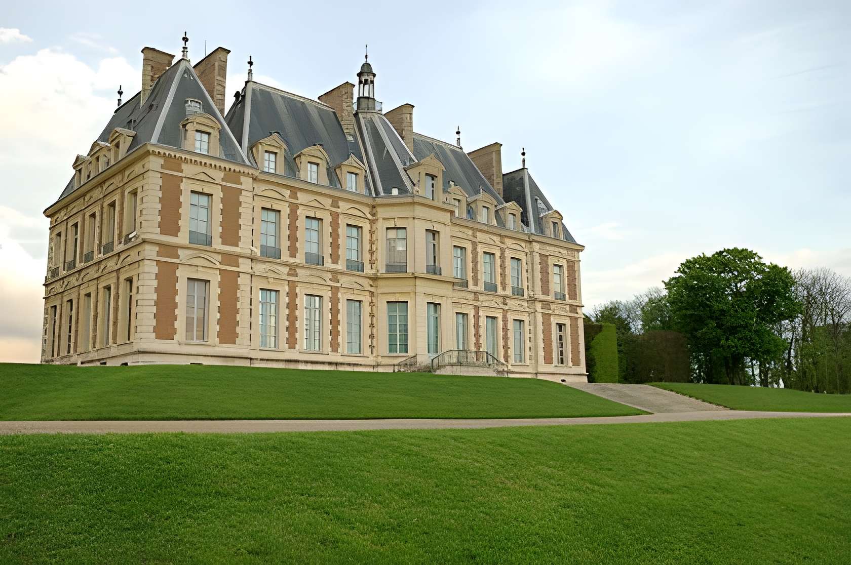 Musée du Domaine départemental de Sceaux Façade du château