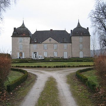chateau de roche sur loue