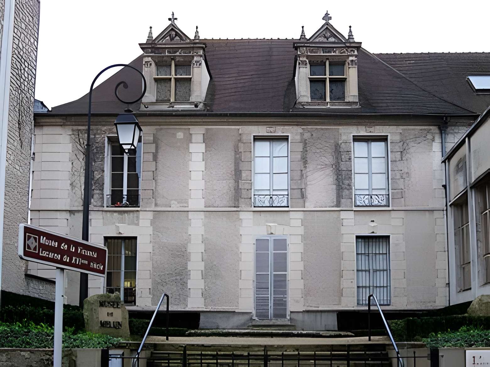 Musée municipal de Melun Hôtel de la Vicomté vue arrière