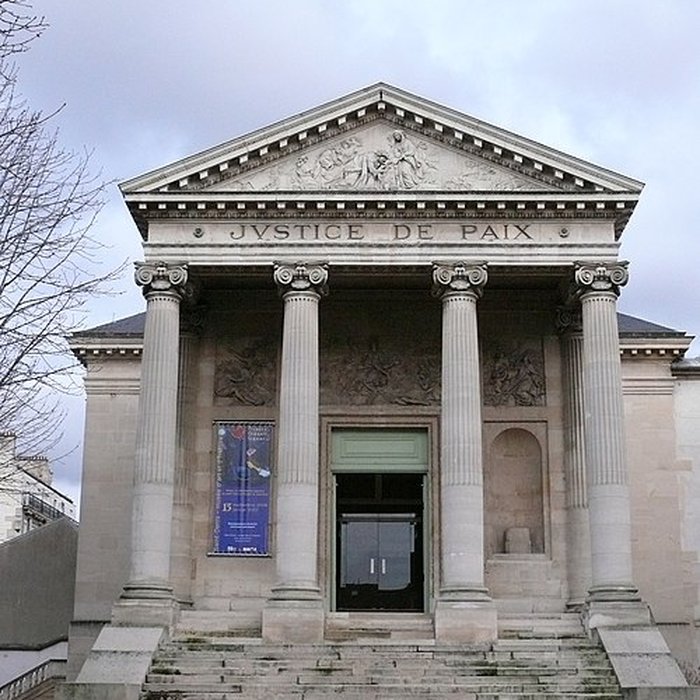Photo de Musée dart et dhistoire de Saint-Denis