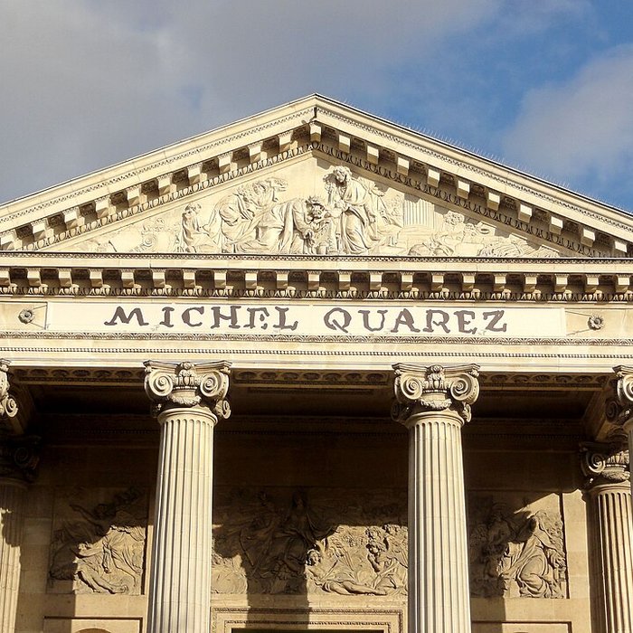 Photo de Musée dart et dhistoire de Saint-Denis