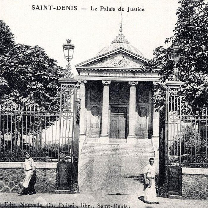Photo de Musée dart et dhistoire de Saint-Denis