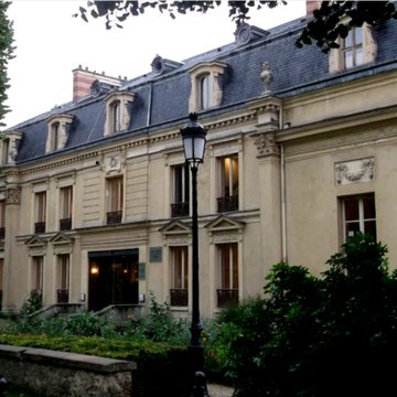 Villa Médicis : Carré Médicis à La Varenne Saint-Hilaire