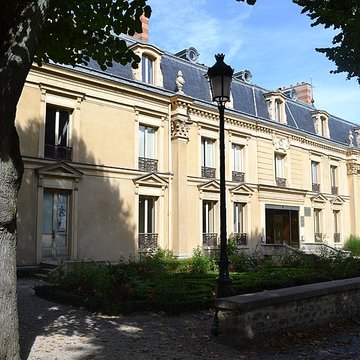 Villa Médicis : Carré Médicis à La Varenne Saint-Hilaire
