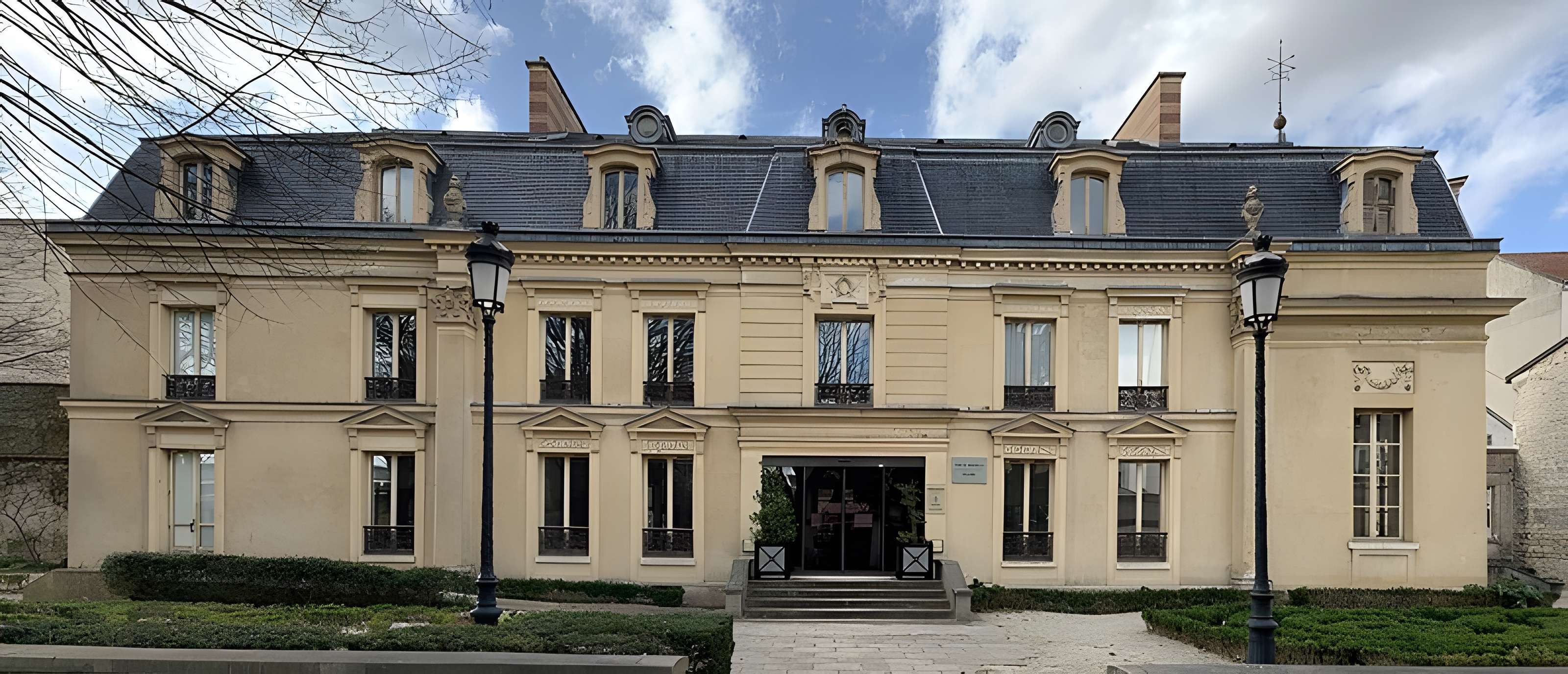 Villa Médicis : Carré Médicis à La Varenne Saint-Hilaire