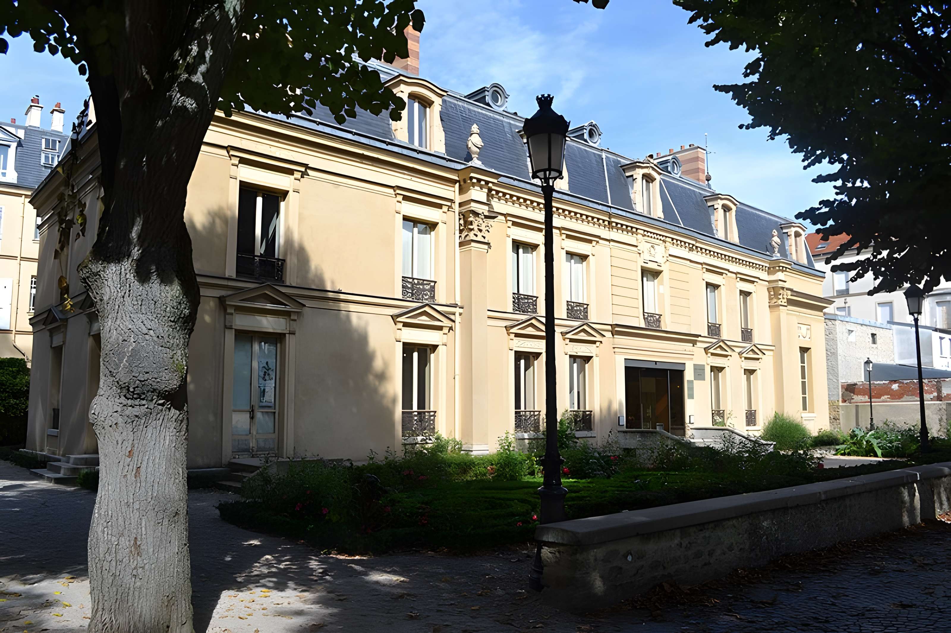 Villa Médicis : Carré Médicis à La Varenne Saint-Hilaire