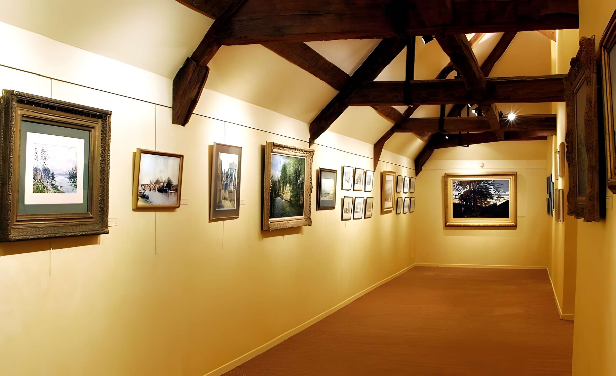 Espace William Thornley au château de Grouchy à Osny intérieur du musée