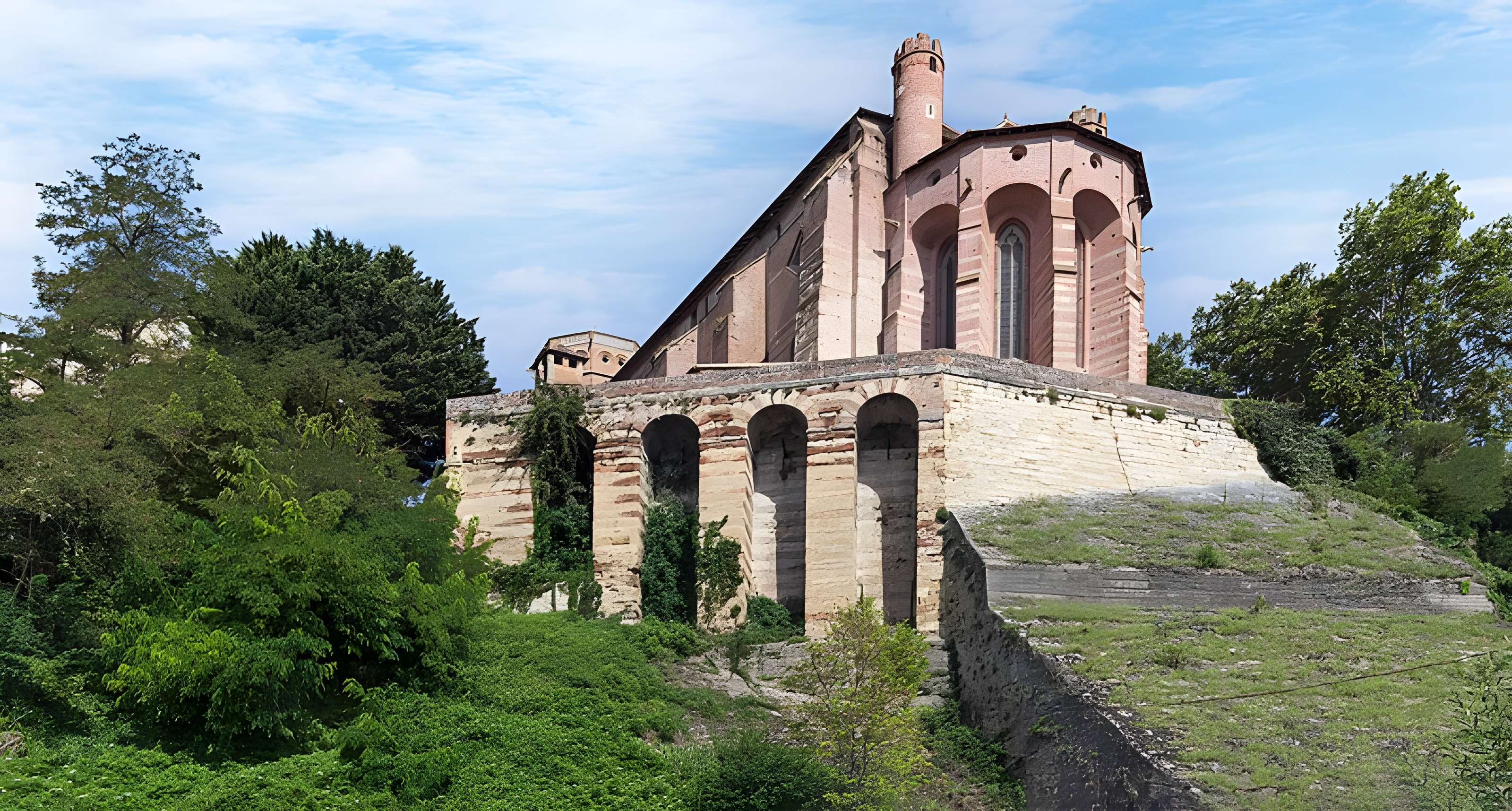 Cathédrale Saint-Alain de Lavaur 