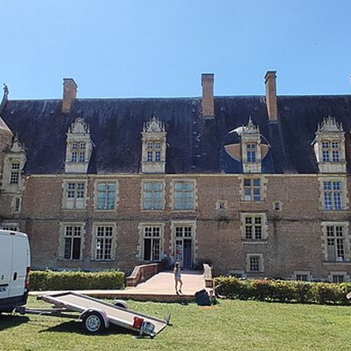 Photo de Château de Saint-Amand-en-Puisaye