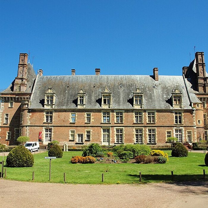 Photo de Château de Saint-Amand-en-Puisaye