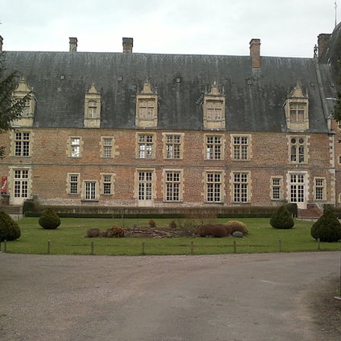 Photo de Château de Saint-Amand-en-Puisaye