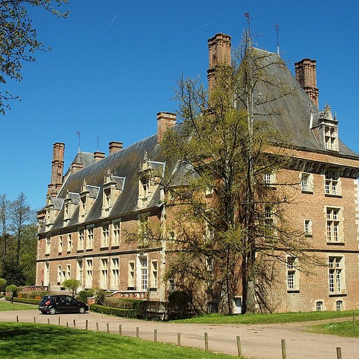 Photo de Château de Saint-Amand-en-Puisaye