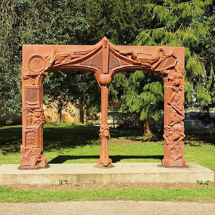 Photo de Château de Saint-Amand-en-Puisaye