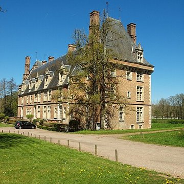 Château de Saint-Amand-en-Puisaye